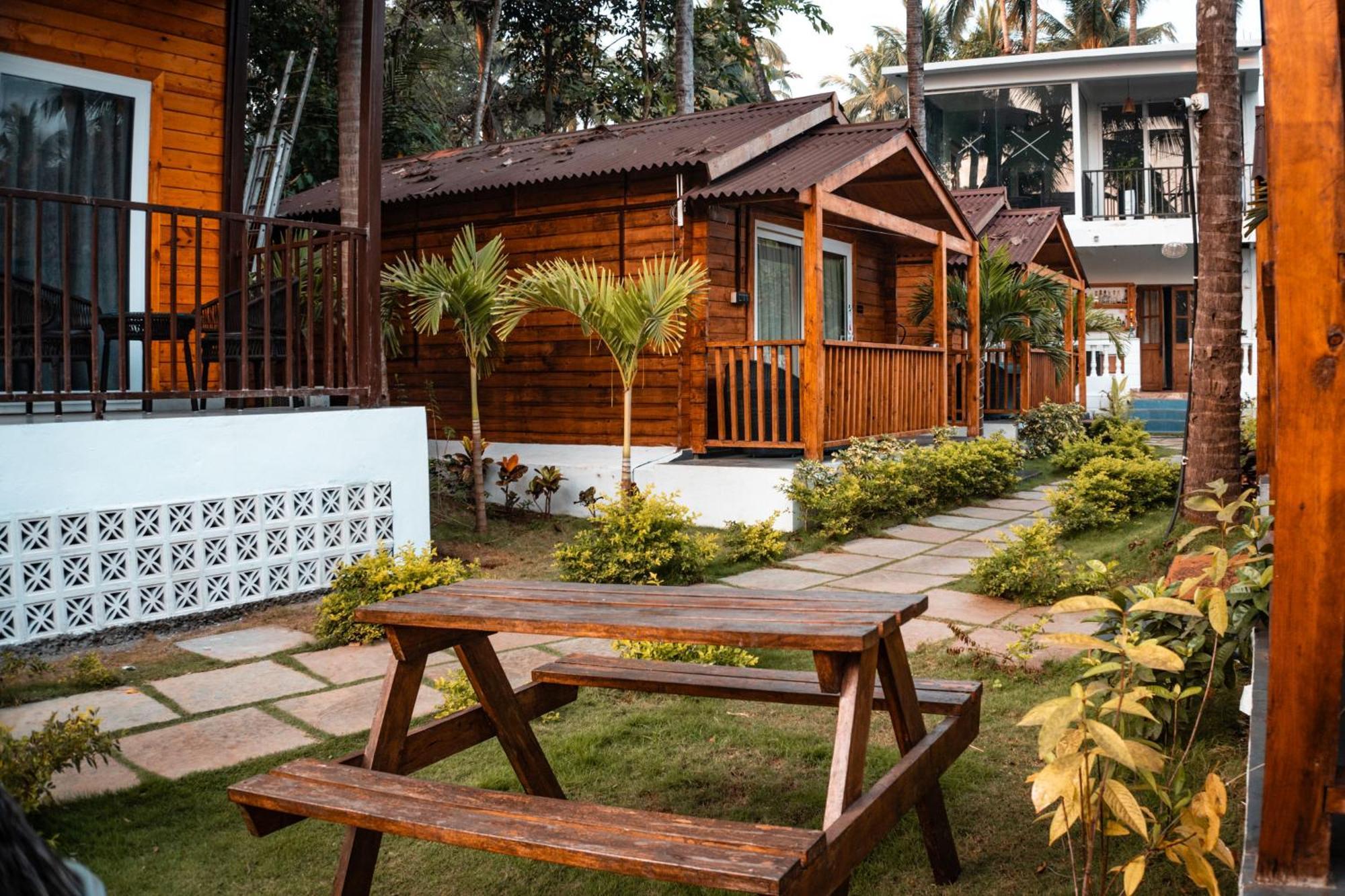 Tranquill Riverside Luxury Cottages With Bathtub, Candolim Exterior foto