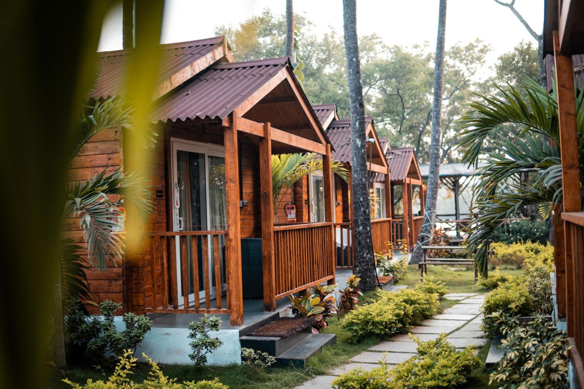 Tranquill Riverside Luxury Cottages With Bathtub, Candolim Exterior foto